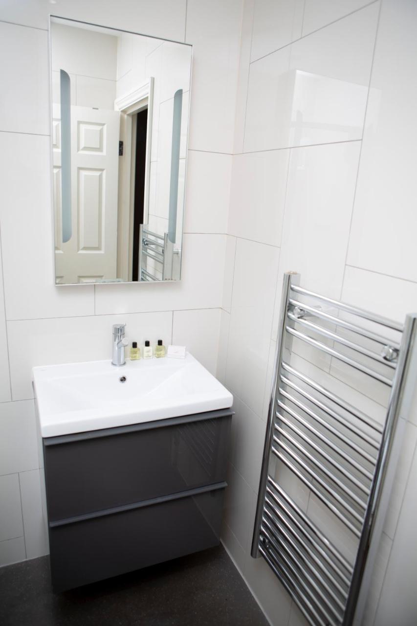Apt 1, Trafalgar Square 1St Floor By Indigo Flats London Luaran gambar